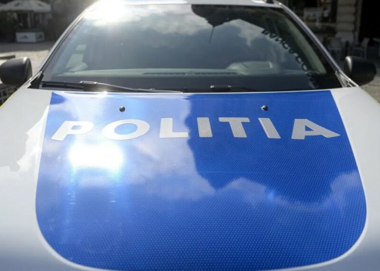 Amenințare cu cuțitul în Capitală: Fostul concubin și un copil în pericol Amenințare cu cuțitul în Capitală: Fostul concubin și un copil în pericol