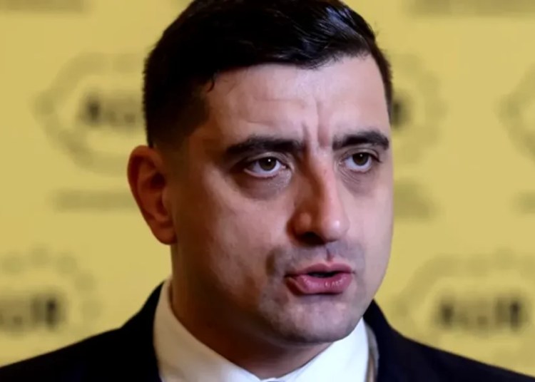 „George Simion: Huiduielile din Focșani și Iași ignoră vocea românilor!” „George Simion: Huiduielile din Focșani și Iași ignoră vocea românilor!”