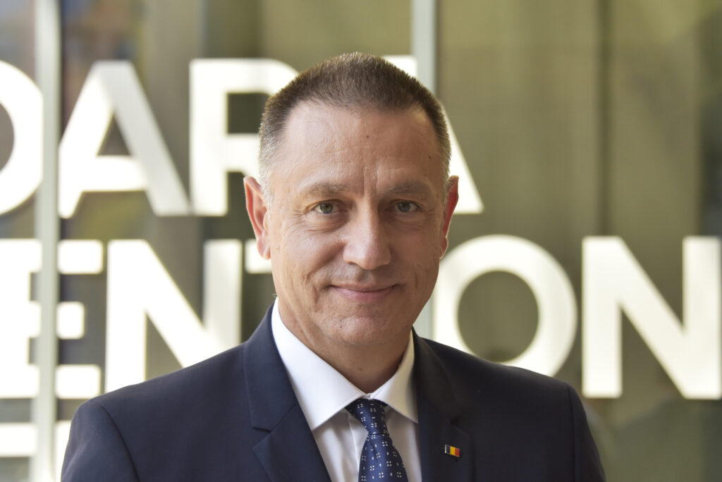 Fifor: România nu se poate salva tăind fără limită! Fifor: România nu se poate salva tăind fără limită!