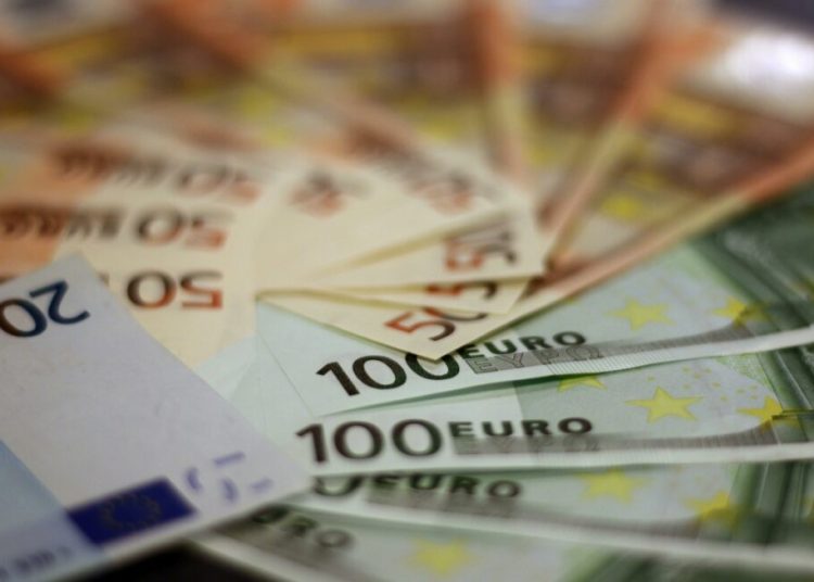 Salariul minim în UE 2026: România pe harta compensațiilor! Salariul minim în UE 2026: România pe harta compensațiilor!