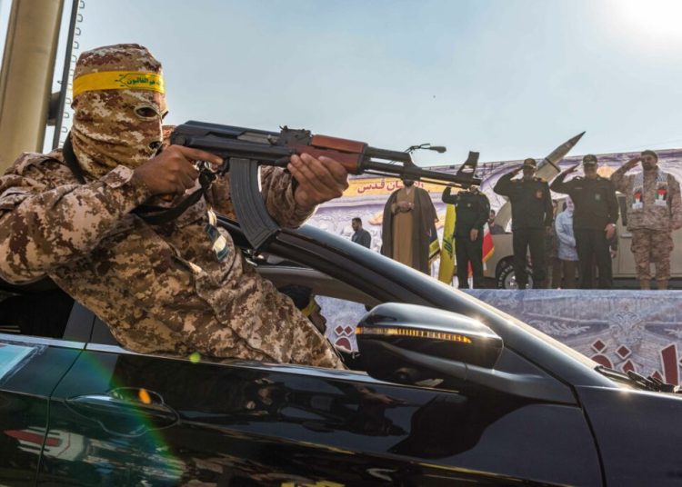 Ucraina avertizează cetățenii: Părăsiți Iranul din motive de securitate! Ucraina avertizează cetățenii: Părăsiți Iranul din motive de securitate!