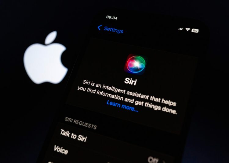 Siri devine chatbot AI: Revoluția Apple în inteligența artificială! Siri devine chatbot AI: Revoluția Apple în inteligența artificială!