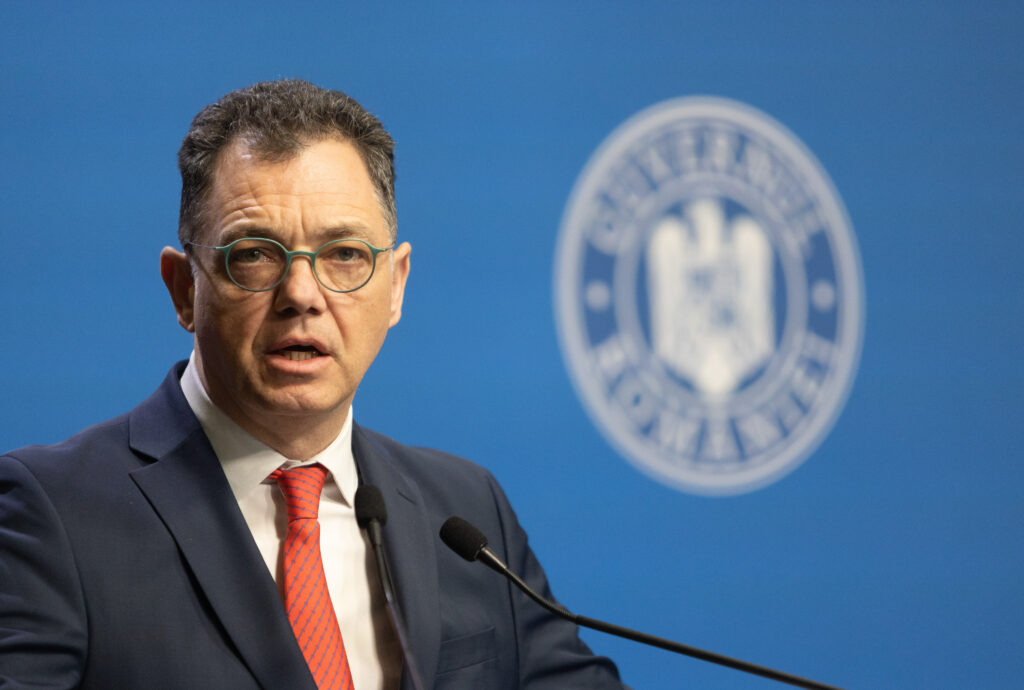 Ștefan Radu Oprea: 330 milioane euro economisiți și reforme esențiale! Ștefan Radu Oprea: 330 milioane euro economisiți și reforme esențiale!