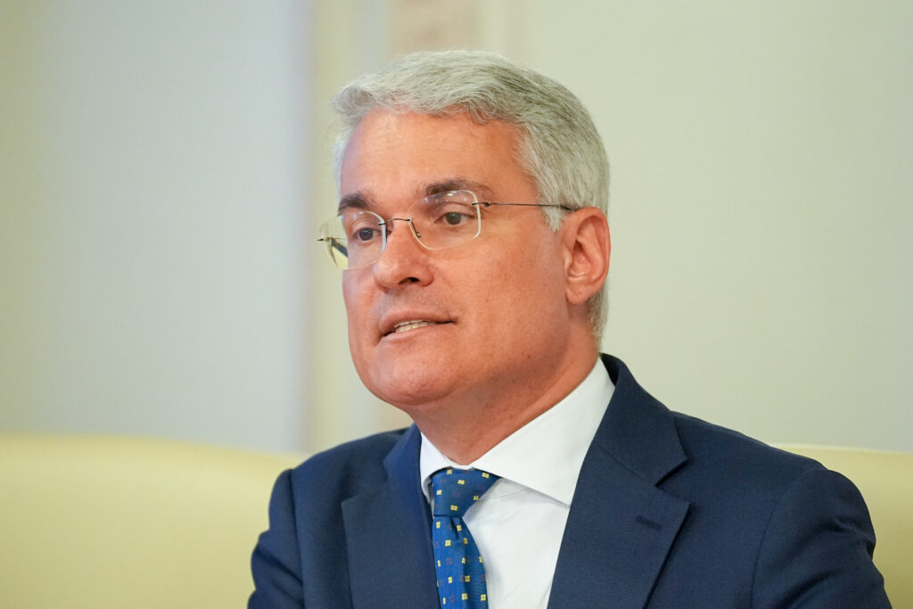 Dragoș Pîslaru la Davos: România trebuie să fie vocea care contează! Dragoș Pîslaru la Davos: România trebuie să fie vocea care contează!