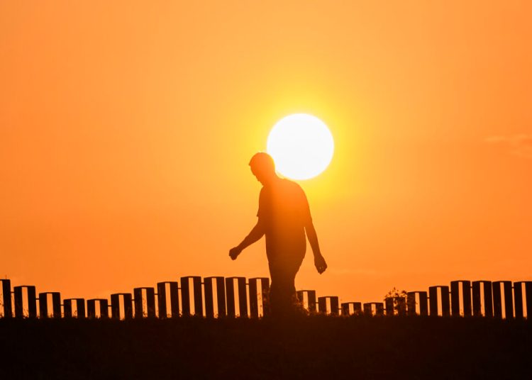 România pe cale de a se topi: Ianuarie și iunie, recorduri alarmante! România pe cale de a se topi: Ianuarie și iunie, recorduri alarmante!