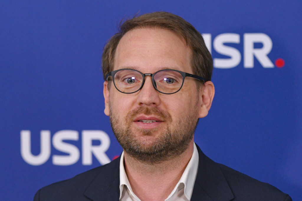 Dominic Fritz: PSD, decizii clare sau plecați de la guvernare! Dominic Fritz: PSD, decizii clare sau plecați de la guvernare!