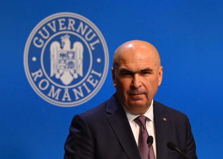 Ilie Bolojan: „Dumnezeu să protejeze toți românii în noul an!” Ilie Bolojan: „Dumnezeu să protejeze toți românii în noul an!”