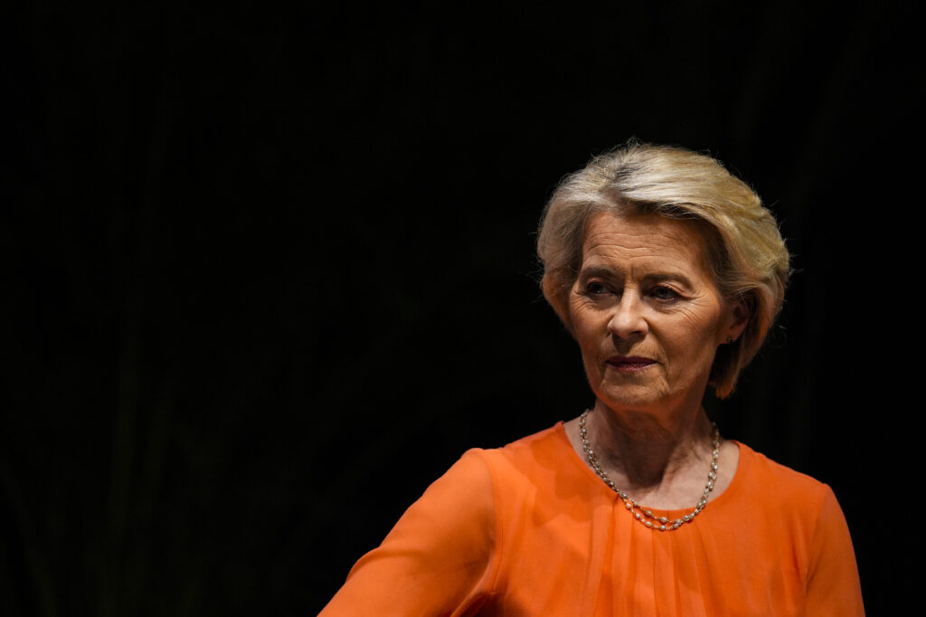 AUR: Ursula von der Leyen, fără mandat legal pentru Acordul MERCOSUR! AUR: Ursula von der Leyen, fără mandat legal pentru Acordul MERCOSUR!
