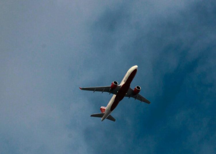 Zboruri anulate în Caraibe după atacurile americane în Venezuela! Zboruri anulate în Caraibe după atacurile americane în Venezuela!