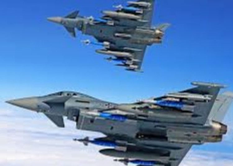 Atac aerian britanico-francez împotriva ISIS în Siria! Atac aerian britanico-francez împotriva ISIS în Siria!