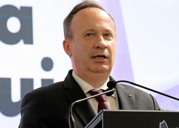 Deficitul României ar putea atinge 9,3% din PIB, avertizează Câciu! Deficitul României ar putea atinge 9,3% din PIB, avertizează Câciu!