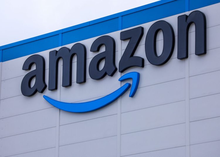 Amazon abandonează livrările cu drone în Italia: Află de ce! Amazon abandonează livrările cu drone în Italia: Află de ce!