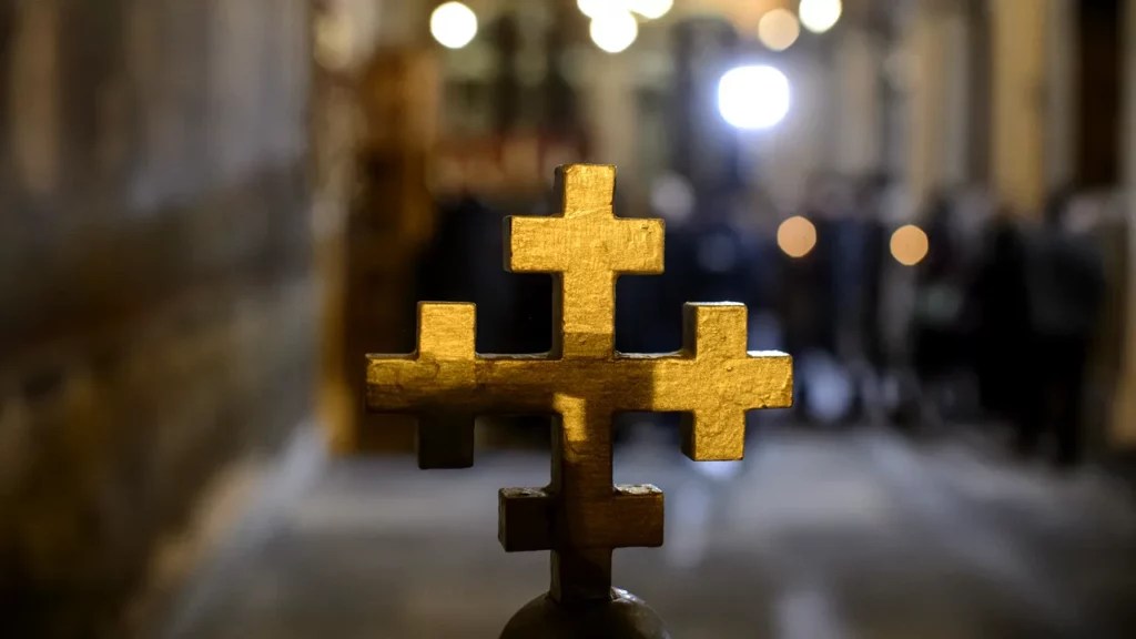 Fost senator și vicepreședinte, hirotonit preot la aproape 70 de ani! Fost senator și vicepreședinte, hirotonit preot la aproape 70 de ani!