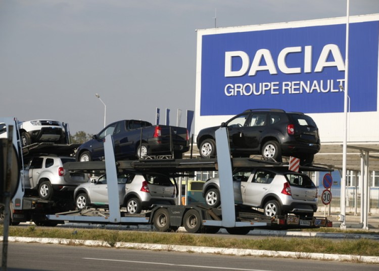 Dacia lansează un nou model și își crește producția în România! Dacia lansează un nou model și își crește producția în România!