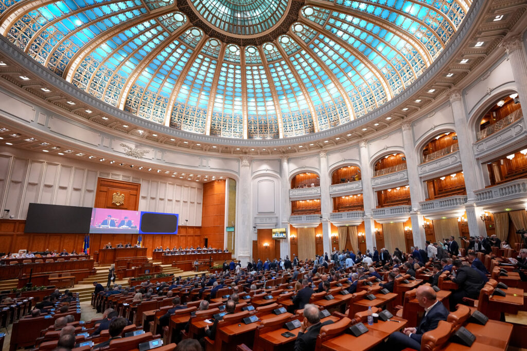Palatul Parlamentului rămâne fără apă: Intervenții tehnice în curs! Palatul Parlamentului rămâne fără apă: Intervenții tehnice în curs!