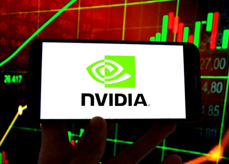 China dă undă verde la sute de mii de cipuri Nvidia H200! China dă undă verde la sute de mii de cipuri Nvidia H200!