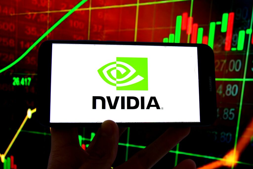 China dă undă verde la sute de mii de cipuri Nvidia H200! China dă undă verde la sute de mii de cipuri Nvidia H200!