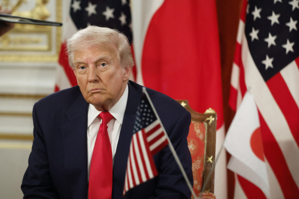 Trump lansează amenințări tarifare pentru țările care ignoră planul său Groenlandez! Trump lansează amenințări tarifare pentru țările care ignoră planul său Groenlandez!