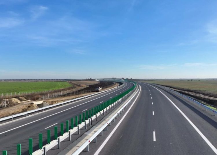 Ultimul tronson al autostrăzii Unirii: 8 oferte în competiție! Ultimul tronson al autostrăzii Unirii: 8 oferte în competiție!