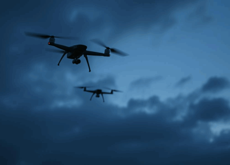 Dronele ucrainene atacă Rostov-pe-Don: incendii și răniți! Dronele ucrainene atacă Rostov-pe-Don: incendii și răniți!