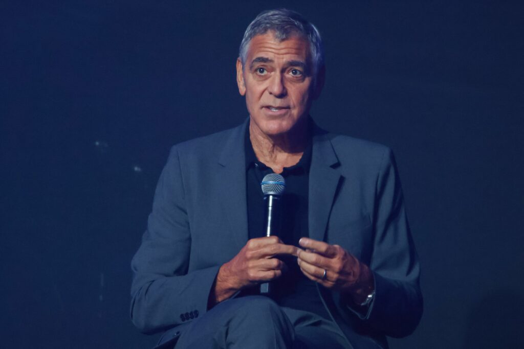 George Clooney și familia sa: Cetățeni francezi acum! George Clooney și familia sa: Cetățeni francezi acum!