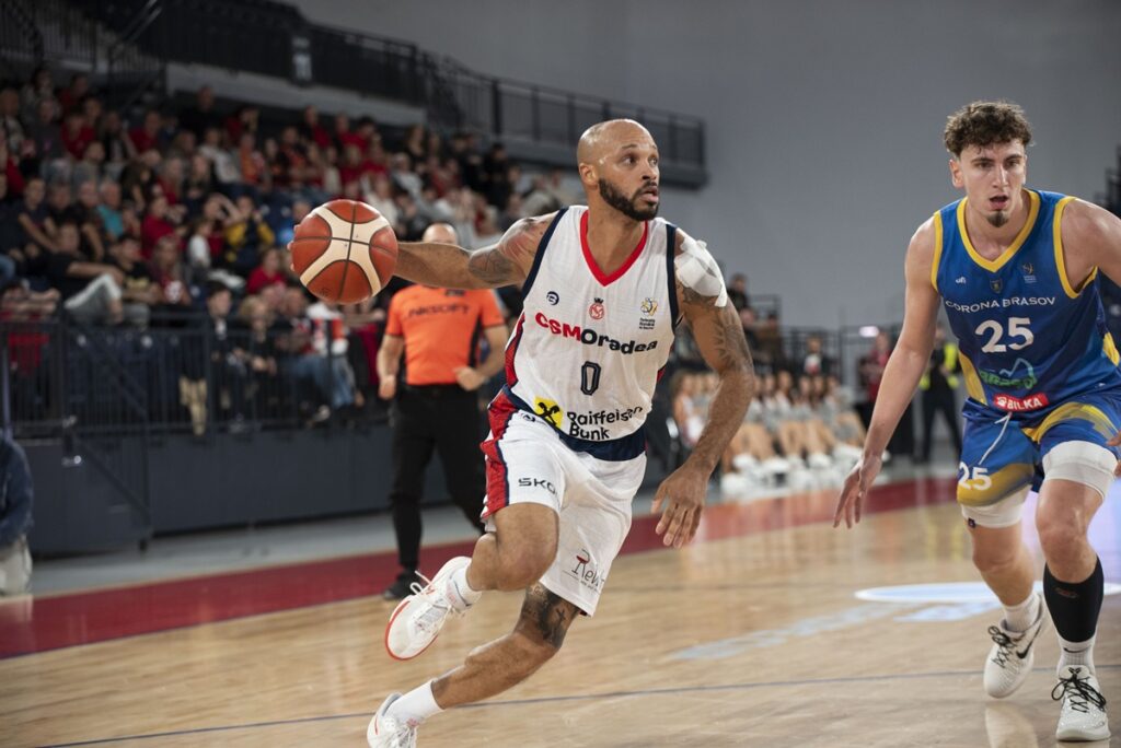 CSM Oradea începe returul campionatului fără vedeta Kris Richard! CSM Oradea începe returul campionatului fără vedeta Kris Richard!