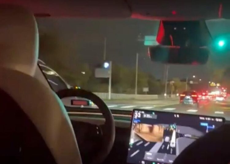 Rivalul Tesla lansează robo-taxiuri într-o țară europeană în 2023! Rivalul Tesla lansează robo-taxiuri într-o țară europeană în 2023!