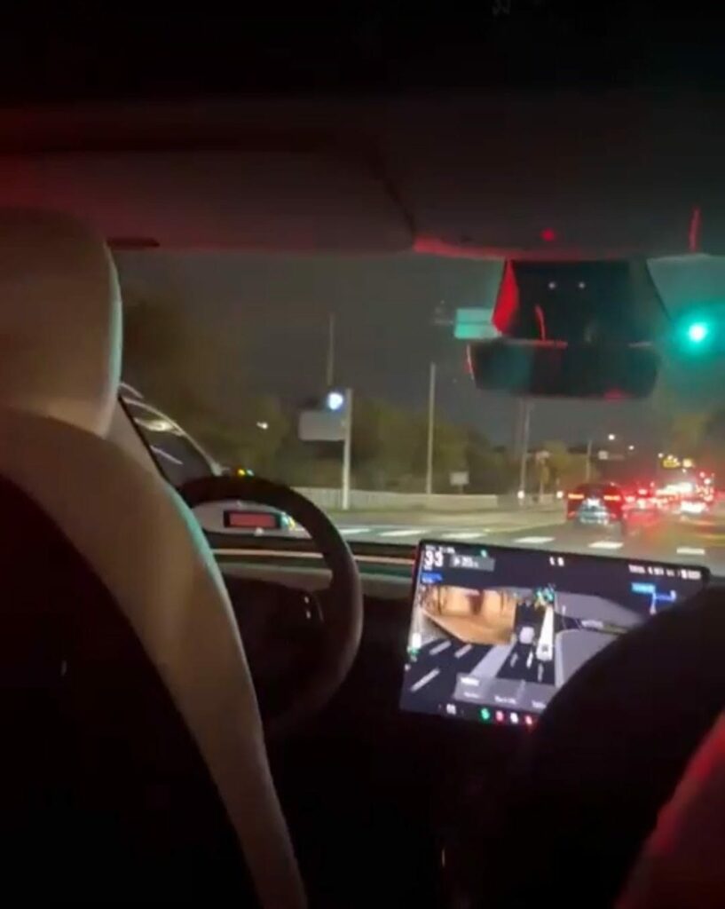 Rivalul Tesla lansează robo-taxiuri într-o țară europeană în 2023! Rivalul Tesla lansează robo-taxiuri într-o țară europeană în 2023!