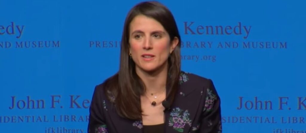 Tragedie în familia Kennedy: Tatiana Schlossberg a pierdut lupta cu cancerul la 35 de ani Tragedie în familia Kennedy: Tatiana Schlossberg a pierdut lupta cu cancerul la 35 de ani