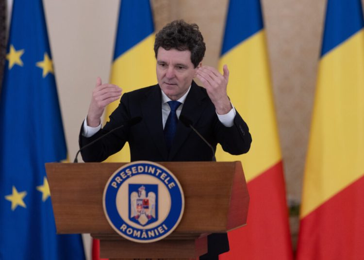 Nicușor Dan negociază șefii parchetelor și serviciilor secrete! PSD, esențial în discuții Nicușor Dan negociază șefii parchetelor și serviciilor secrete! PSD, esențial în discuții