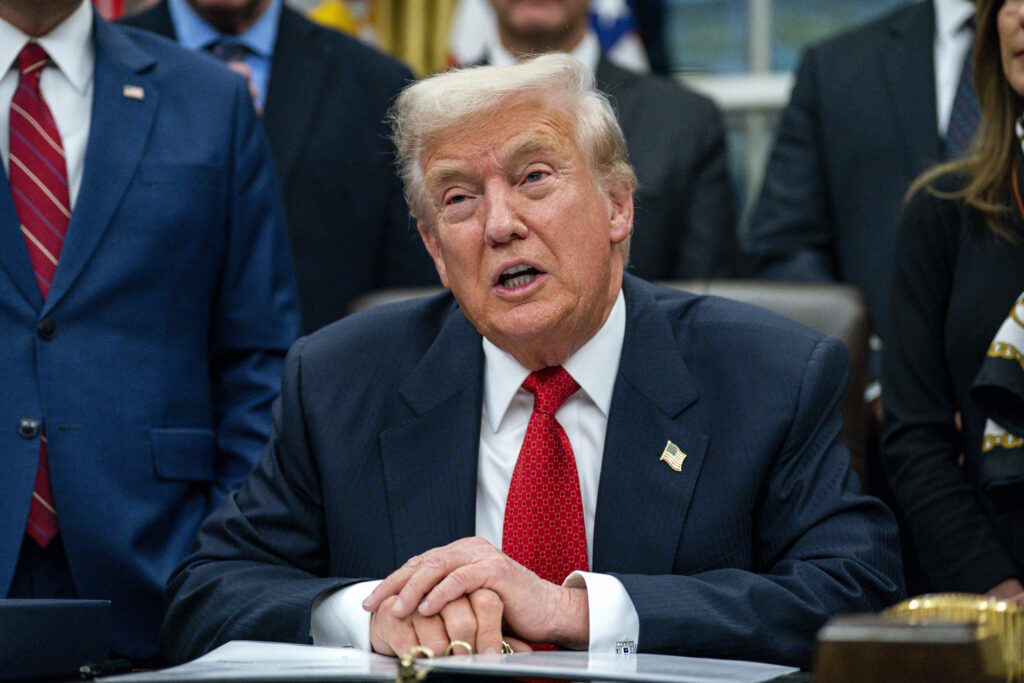 Țările unite în fața amenințărilor tarifare ale lui Trump asupra Groenlandei Țările unite în fața amenințărilor tarifare ale lui Trump asupra Groenlandei