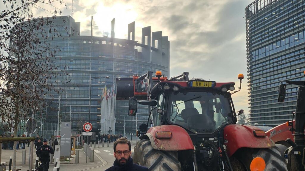 Sindicaliștii din Agricultură: Acordul MERCOSUR, un pericol pentru România! Sindicaliștii din Agricultură: Acordul MERCOSUR, un pericol pentru România!