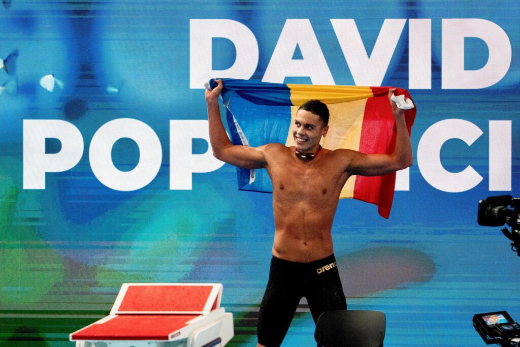 David Popovici, ales cel mai bun înotător al anului 2025! David Popovici, ales cel mai bun înotător al anului 2025!