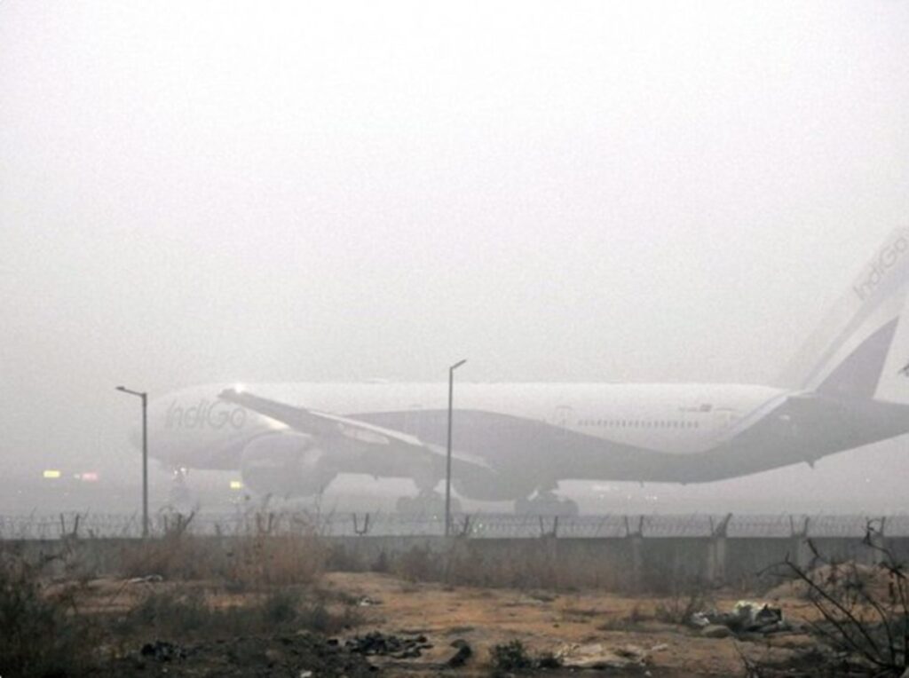 Finlanda în întuneric: Zeci de mii de locuințe fără electricitate! Finlanda în întuneric: Zeci de mii de locuințe fără electricitate!