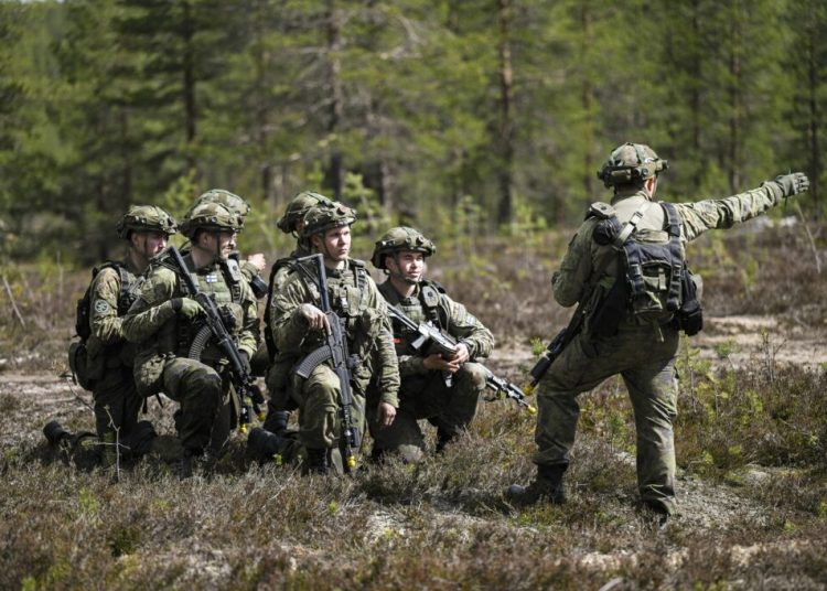 Londra și Paris angajează trupe în Ucraina pentru pace: Detalii din „Coaliția de Voință” Londra și Paris angajează trupe în Ucraina pentru pace: Detalii din „Coaliția de Voință”