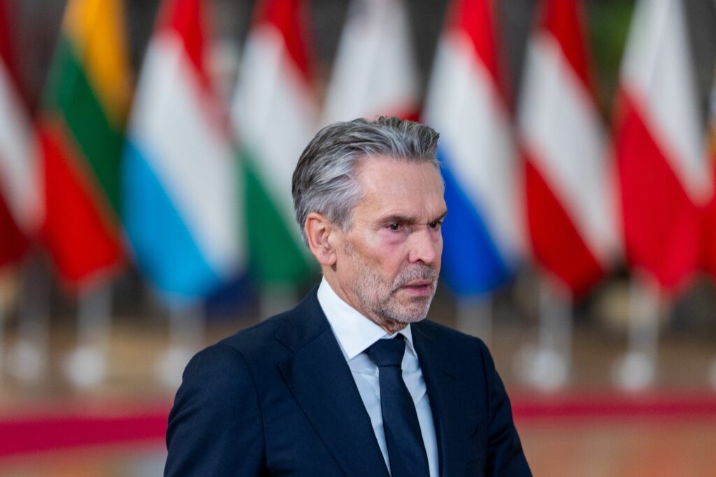 Premierul Olandei în Câmpia Turzii: O vizită oficială de impact! Premierul Olandei în Câmpia Turzii: O vizită oficială de impact!