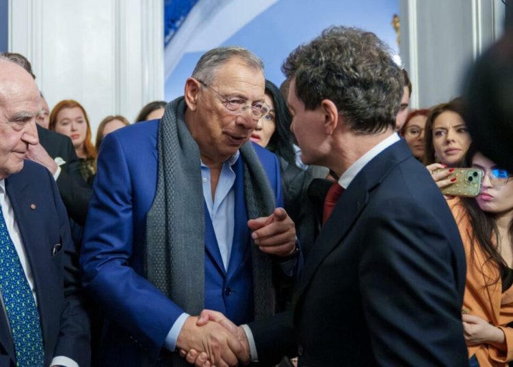 Nicușor Dan se întâlnește la Londra cu creatorul Canary Wharf! Nicușor Dan se întâlnește la Londra cu creatorul Canary Wharf!