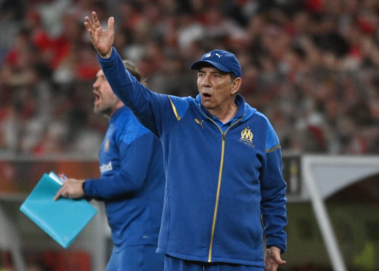 Jean-Louis Gasset, legenda fotbalului francez, a decedat la 72 de ani Jean-Louis Gasset, legenda fotbalului francez, a decedat la 72 de ani