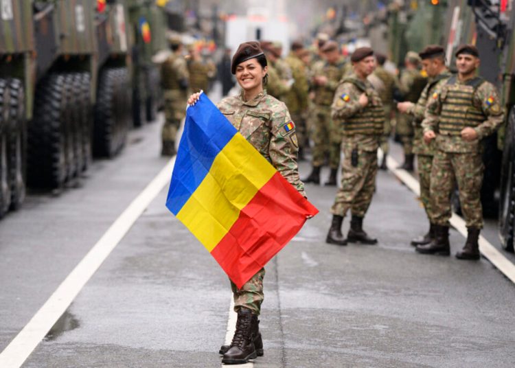 Serviciul militar voluntar: Cât câștigă cei care se alătură Armatei? Serviciul militar voluntar: Cât câștigă cei care se alătură Armatei?