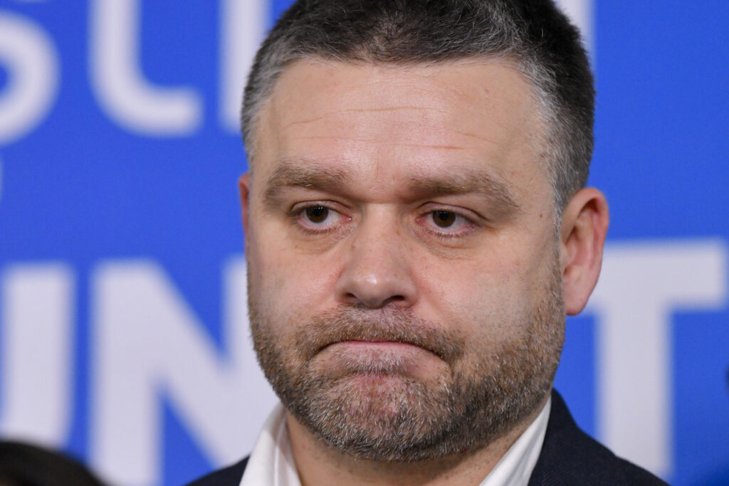 Cine a sabotat planurile lui Ciucu pentru scumpirea biletelor STB? Cine a sabotat planurile lui Ciucu pentru scumpirea biletelor STB?