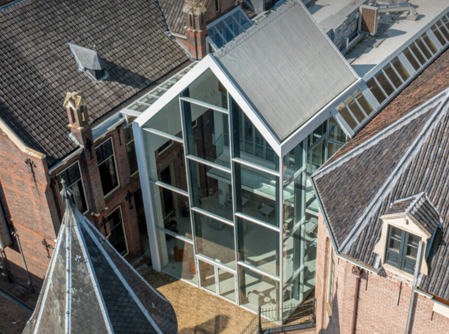 Jaful tezaurului dacic: Pierderi de 250.000 euro pentru Muzeul Drents! Jaful tezaurului dacic: Pierderi de 250.000 euro pentru Muzeul Drents!