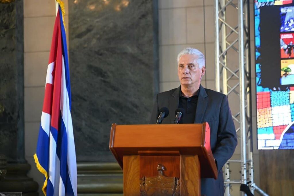 Cuba răspunde lui Trump: „Nimeni nu ne dictează acțiunile!” Cuba răspunde lui Trump: „Nimeni nu ne dictează acțiunile!”