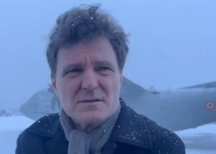 Nicușor Dan revine acasă din Paris! Află când zboară Spartanul! Nicușor Dan revine acasă din Paris! Află când zboară Spartanul!