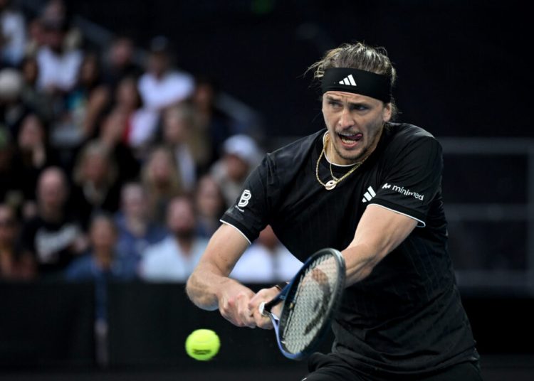 Alexander Zverev, Favorit la Australian Open, Avansează în Turul 3! Alexander Zverev, Favorit la Australian Open, Avansează în Turul 3!