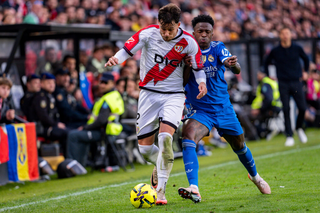 Rayo Vallecano, cu Andrei Rațiu, se pregătește pentru duelul cu Alaves! Rayo Vallecano, cu Andrei Rațiu, se pregătește pentru duelul cu Alaves!