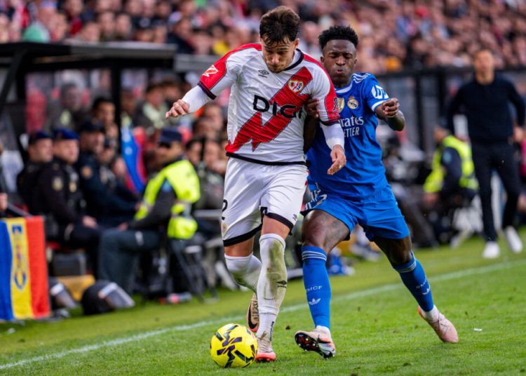 Rayo Vallecano, cu Andrei Rațiu, se pregătește pentru duelul cu Alaves! Rayo Vallecano, cu Andrei Rațiu, se pregătește pentru duelul cu Alaves!
