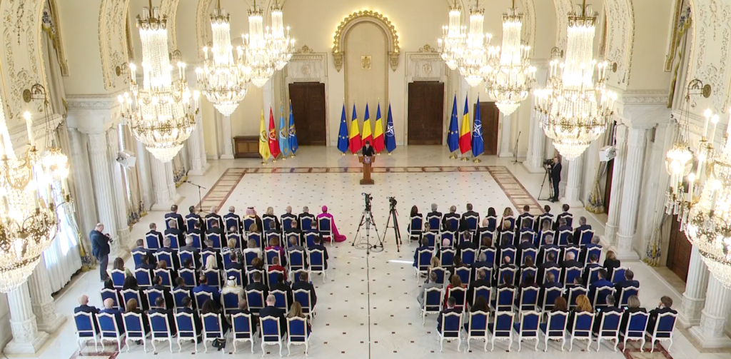 Nicușor Dan: Măsuri dureroase, dar deficitul scade și economia crește! Nicușor Dan: Măsuri dureroase, dar deficitul scade și economia crește!