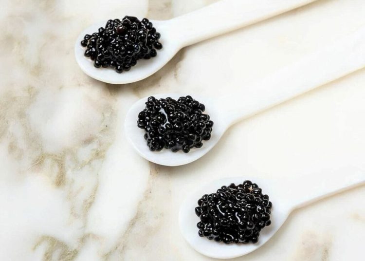 China lansează revoluția alimentelor de lux: Caviar, trufe și Wagyu pentru toți! China lansează revoluția alimentelor de lux: Caviar, trufe și Wagyu pentru toți!