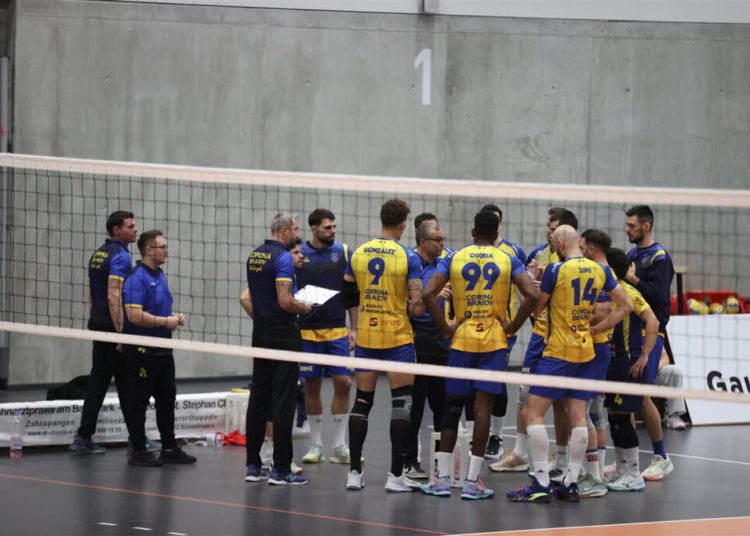 Corona Brașov vizează optimile CEV Cup! Cine va fi adversarul lui Dinamo? Corona Brașov vizează optimile CEV Cup! Cine va fi adversarul lui Dinamo?