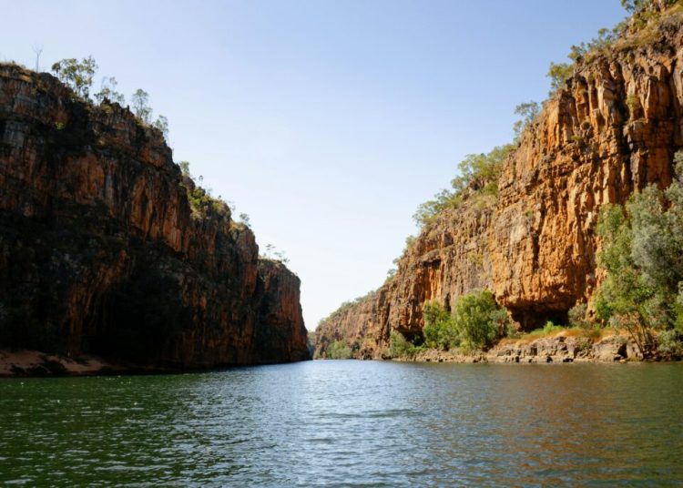 Descoperă cel mai vechi râu din lume, preistoric și fascinant! Descoperă cel mai vechi râu din lume, preistoric și fascinant!